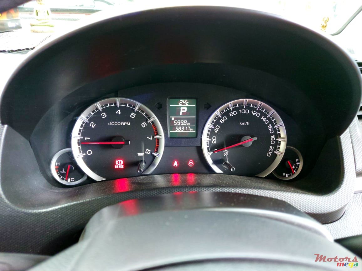 2016' Suzuki Swift Dorigine photo #5