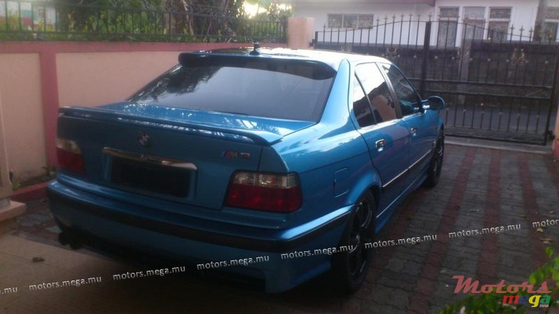 1994' BMW 3 Series Sedan photo #3