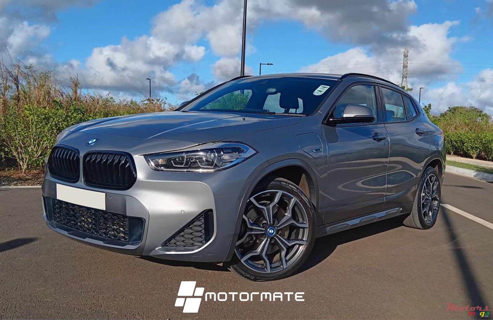 2022' BMW XDRIVE 25 E photo #2