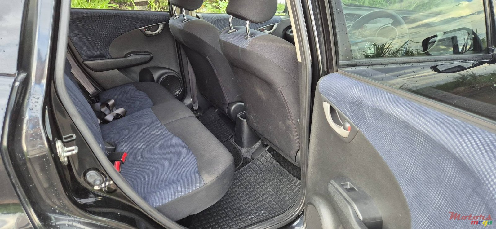 2011' Honda Fit photo #6