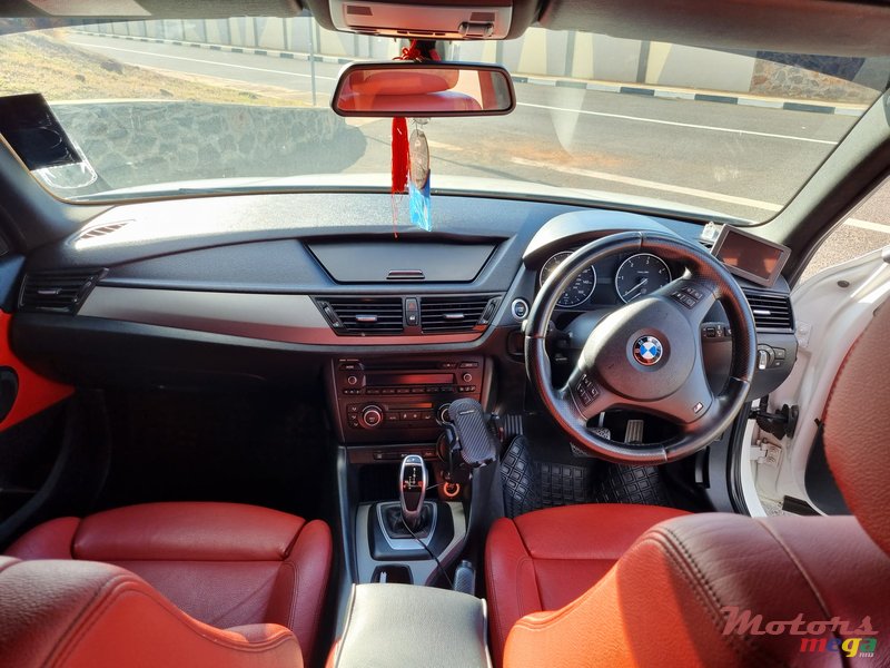 2012' BMW X1 photo #3