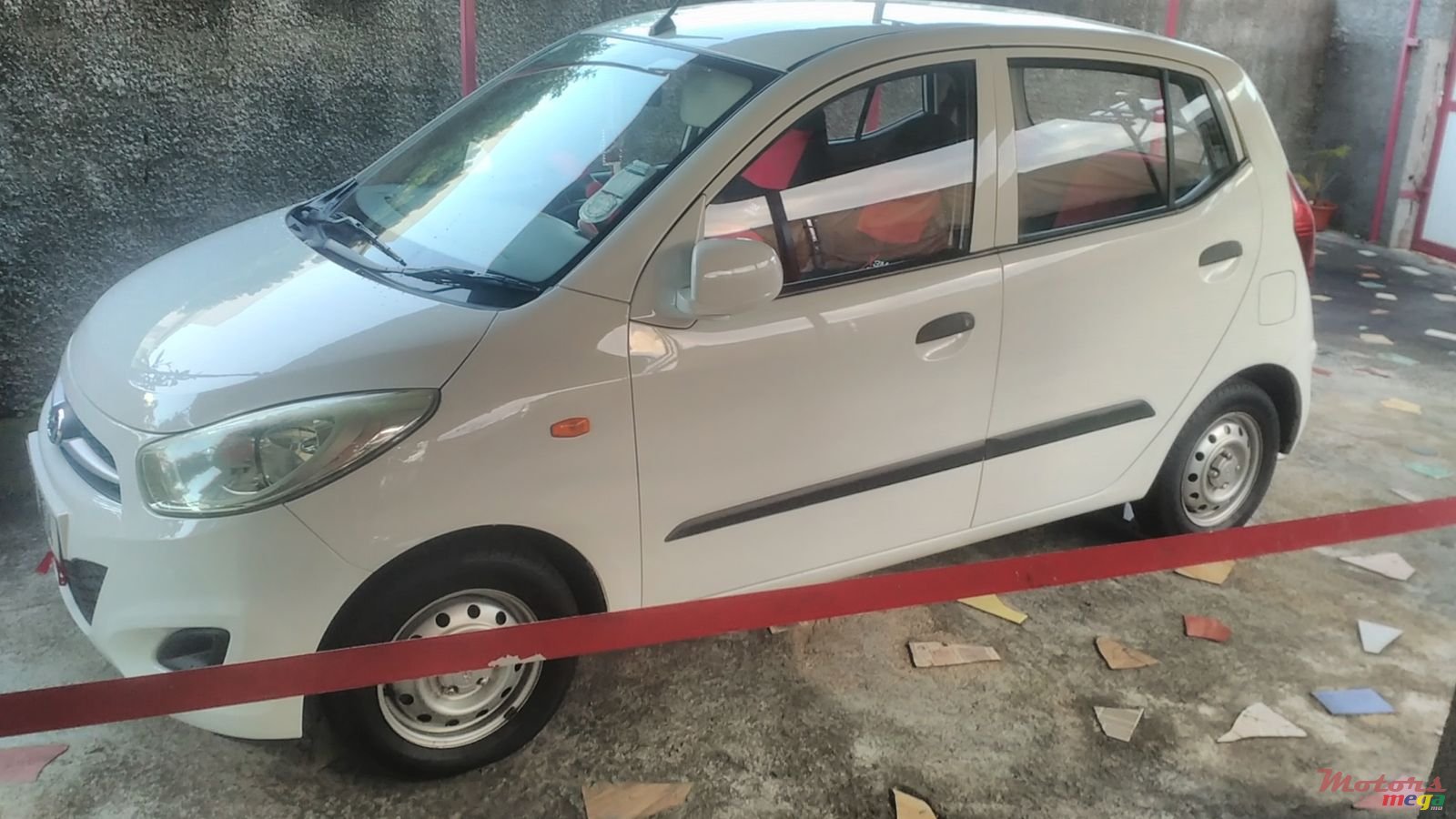 2014' Hyundai i10 photo #1