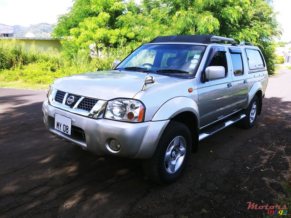 2008' Nissan Hardbody 3.0 Turbo photo #1