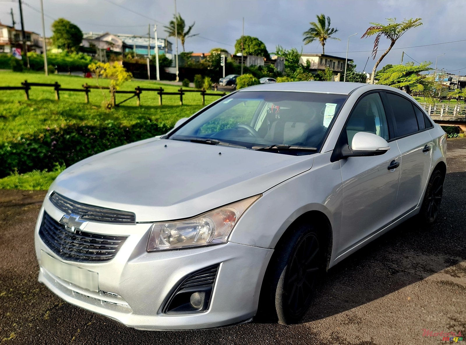 2015' Chevrolet Cruze photo #1