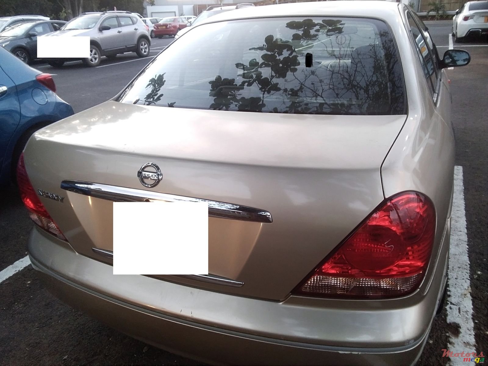 2006' Nissan Sunny photo #2