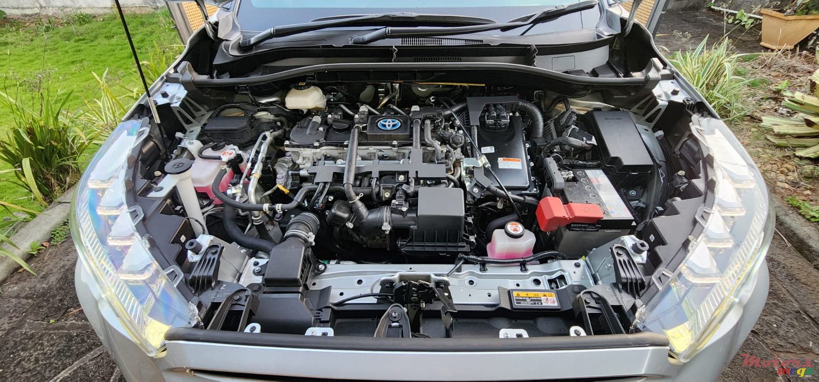 2023' Toyota Corolla Cross Interior Mods photo #6