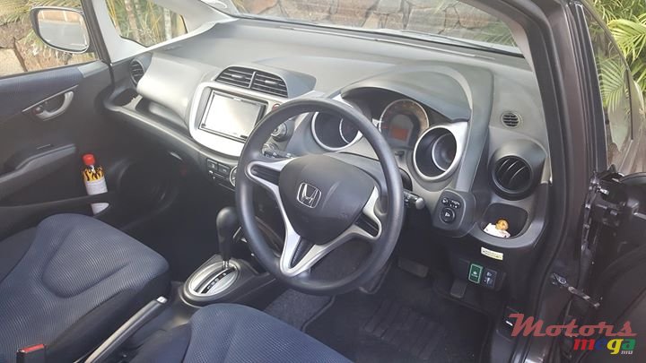 2012' Honda Fit photo #2