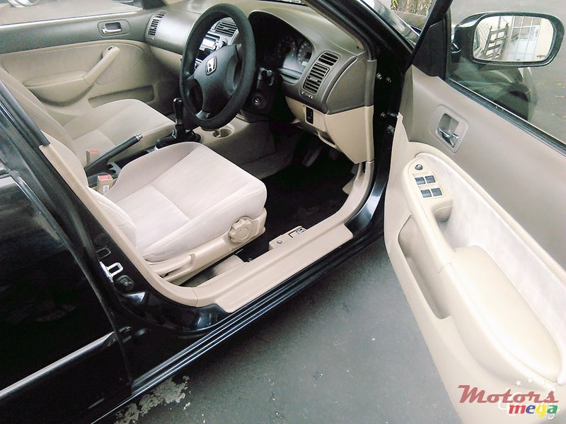 2005' Honda Civic photo #2
