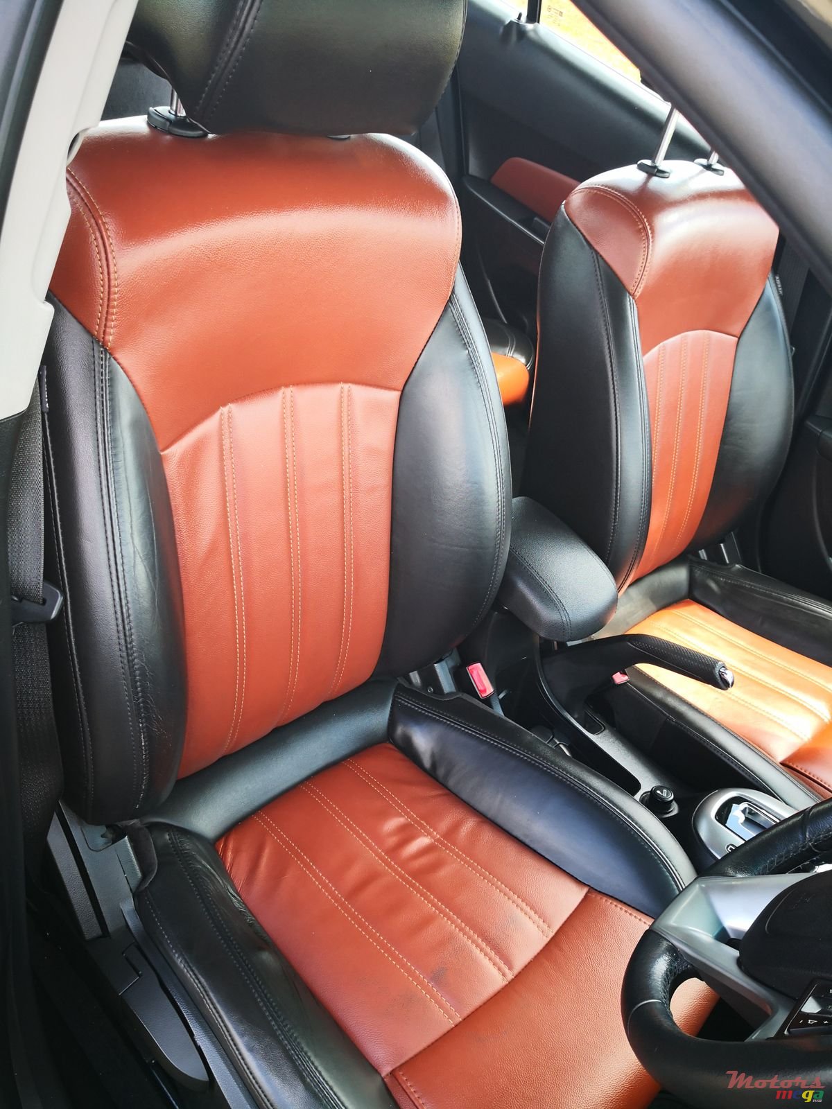 2011' Chevrolet Cruze photo #7