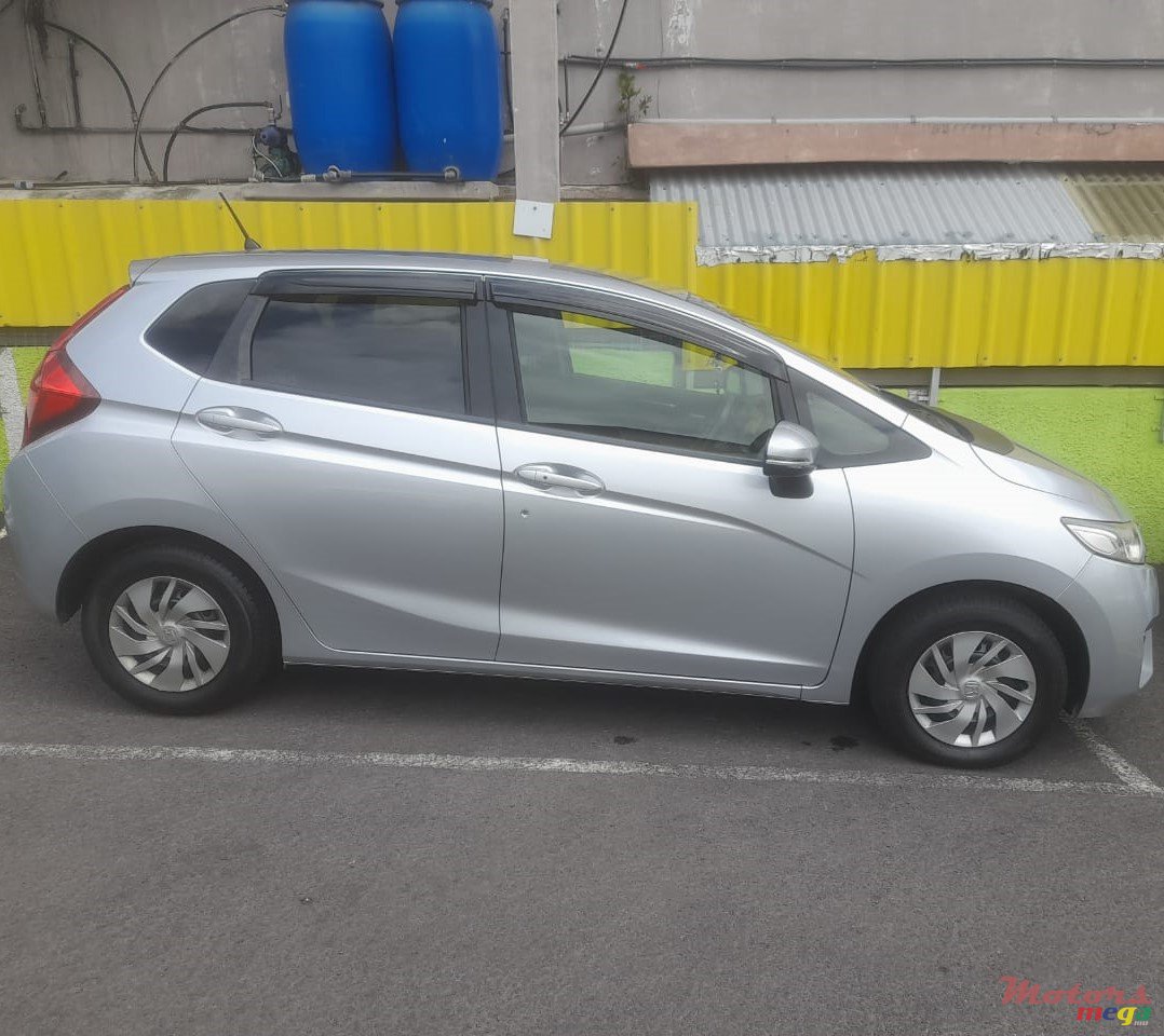 2016' Honda Fit photo #1