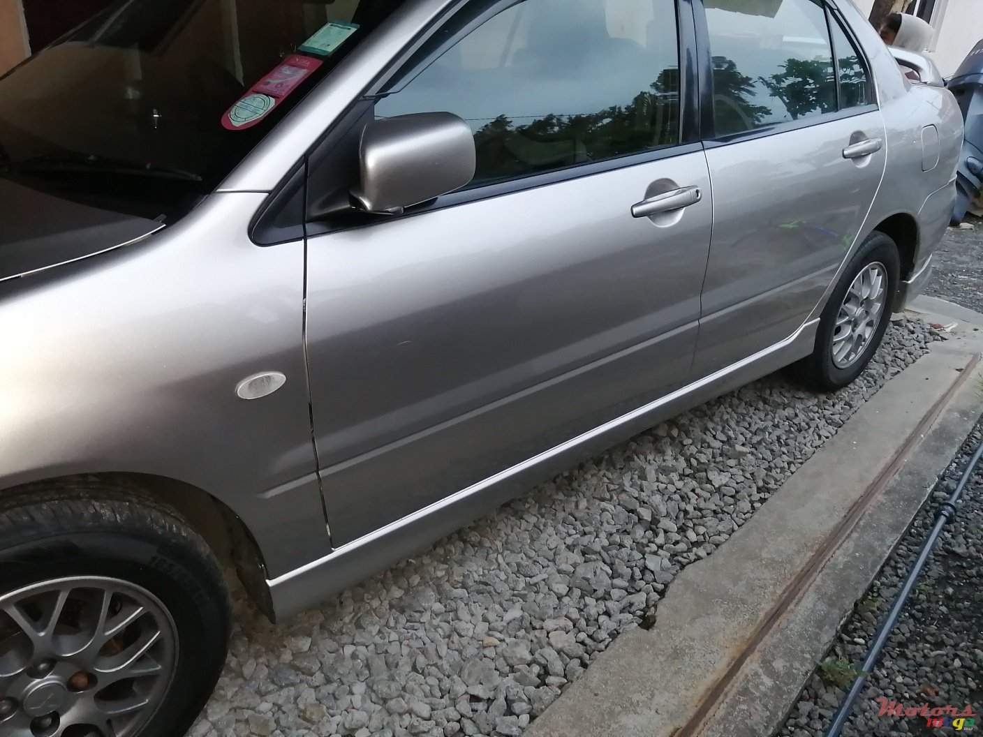 2008' Mitsubishi Lancer photo #6