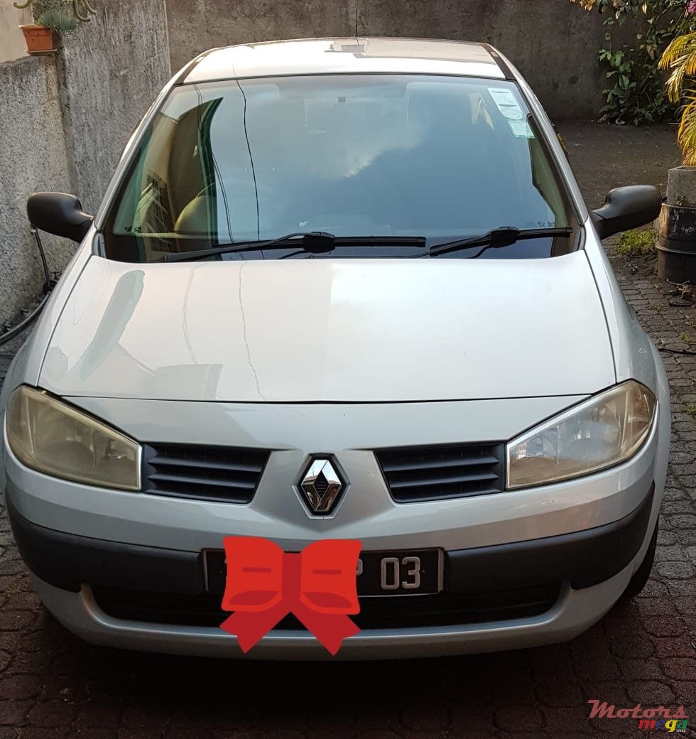 2003' Renault Megane photo #6