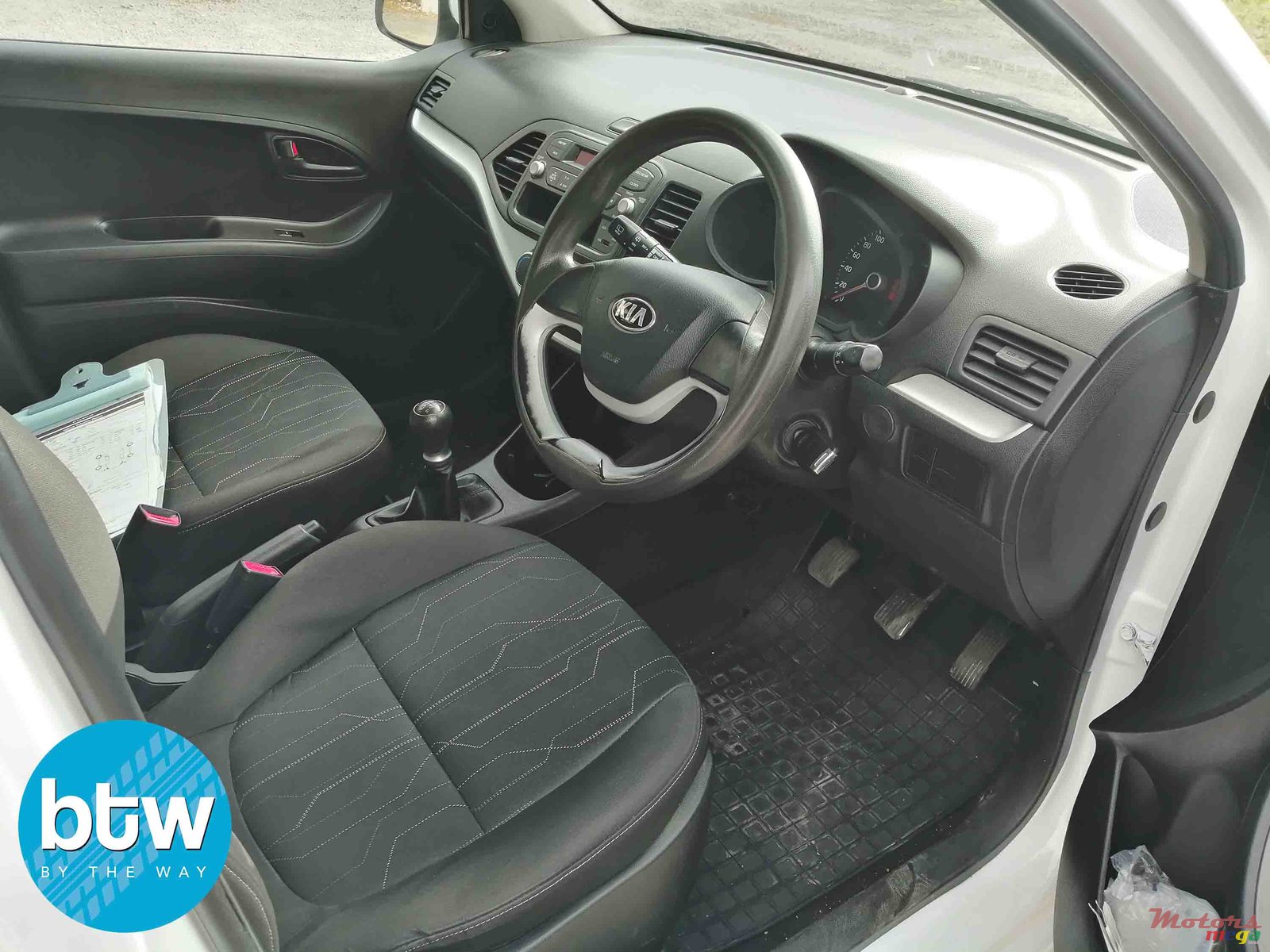 2014' Kia Picanto photo #7