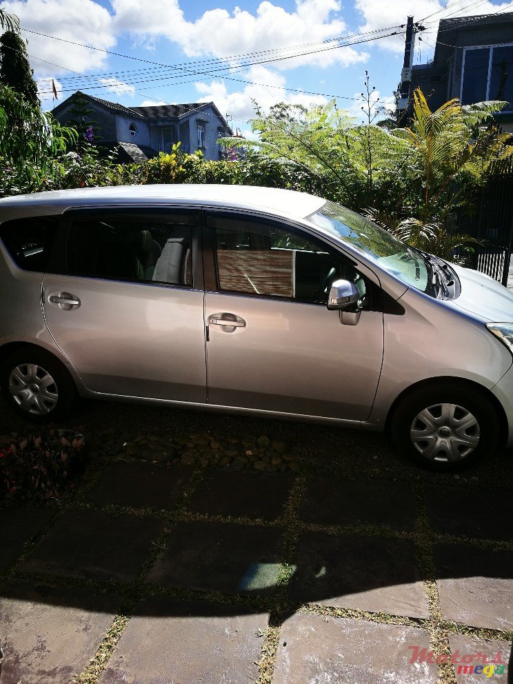 2010' Toyota Paseo Passo sette 7 seaters photo #2