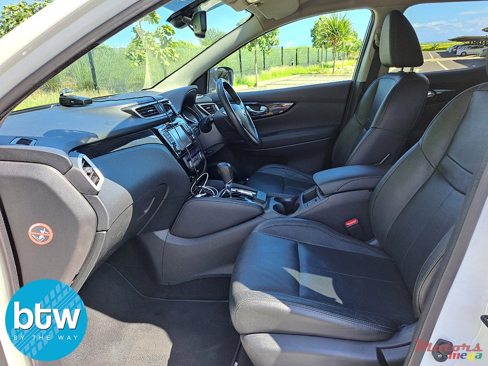 2017' Nissan Qashqai photo #5