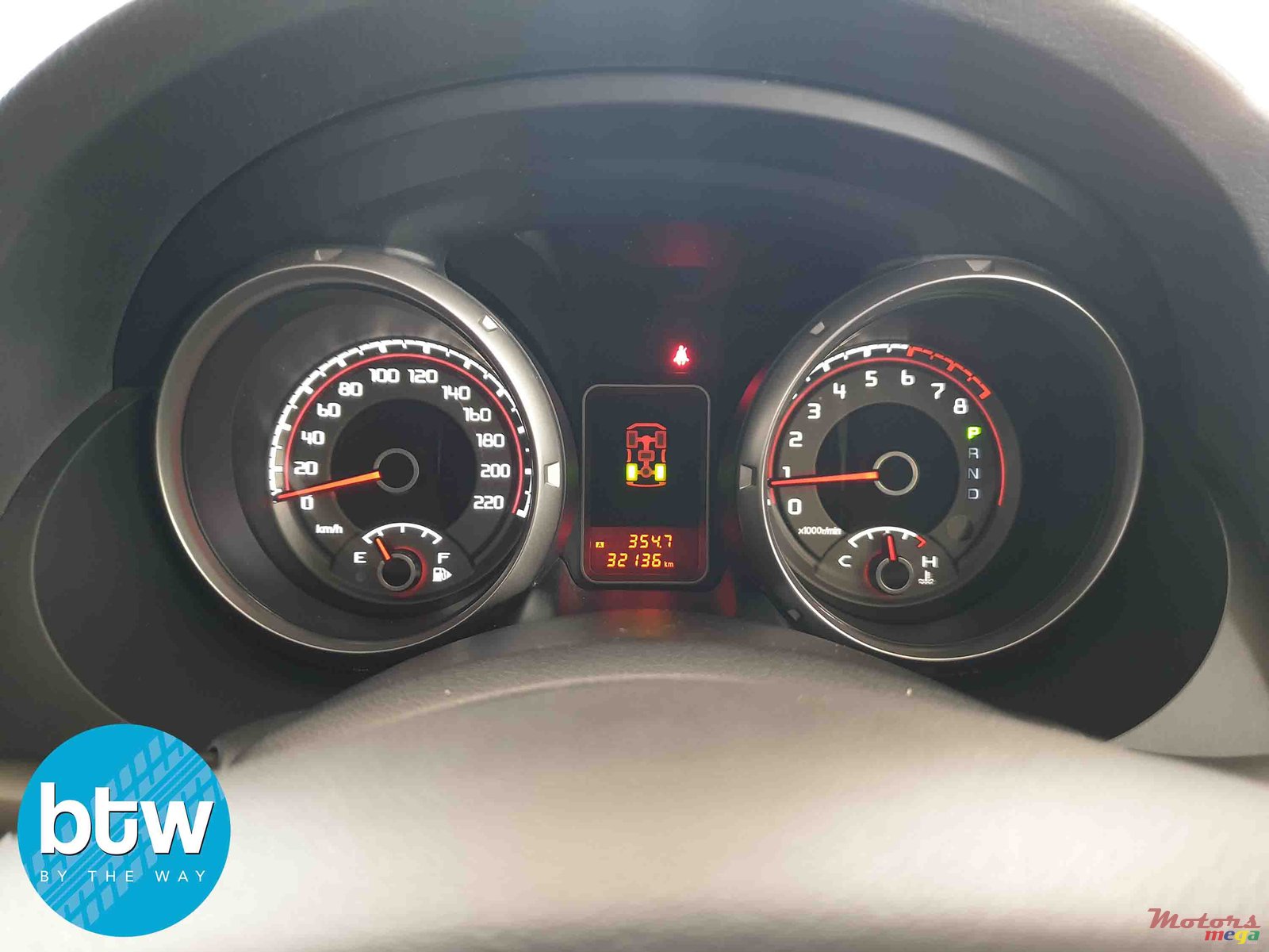 2015' Mitsubishi Pajero Short Base AWD V6 photo #7