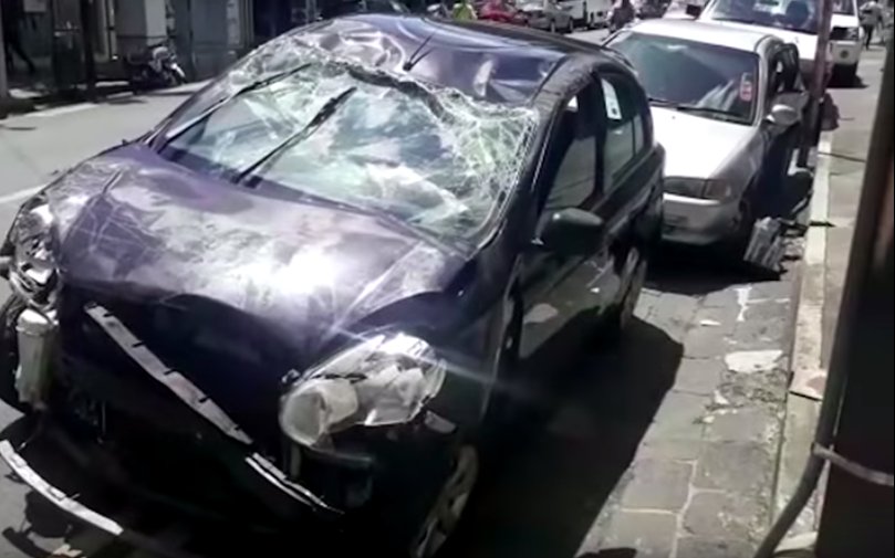 Accident à Port-Louis: collision entre deux voitures, un conducteur à l’hôpital