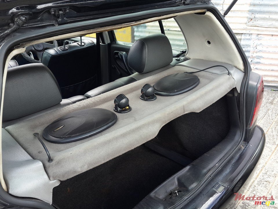 1996' Volkswagen Polo 6n photo #5