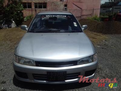 1996' Mitsubishi Lancer photo #1