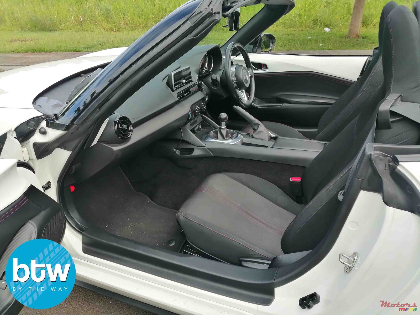 2016' Mazda MX-5 photo #3