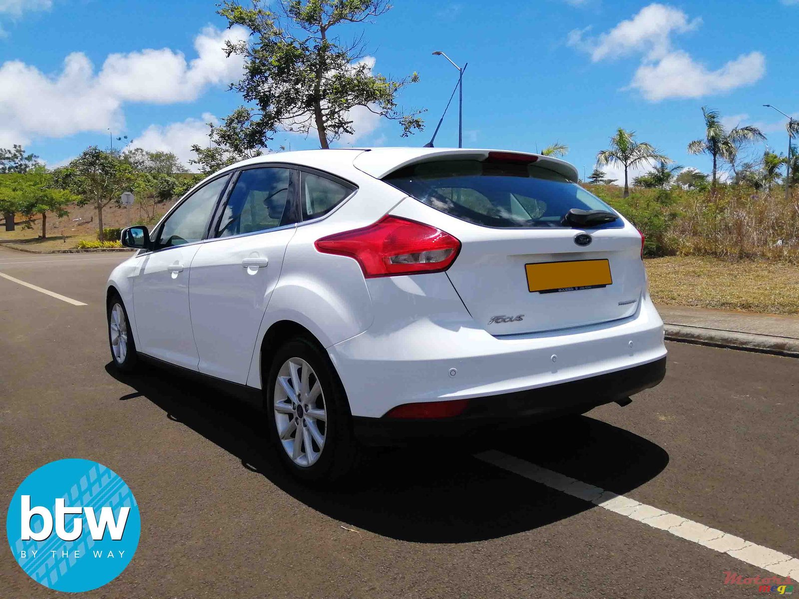 2015' Ford Focus photo #3