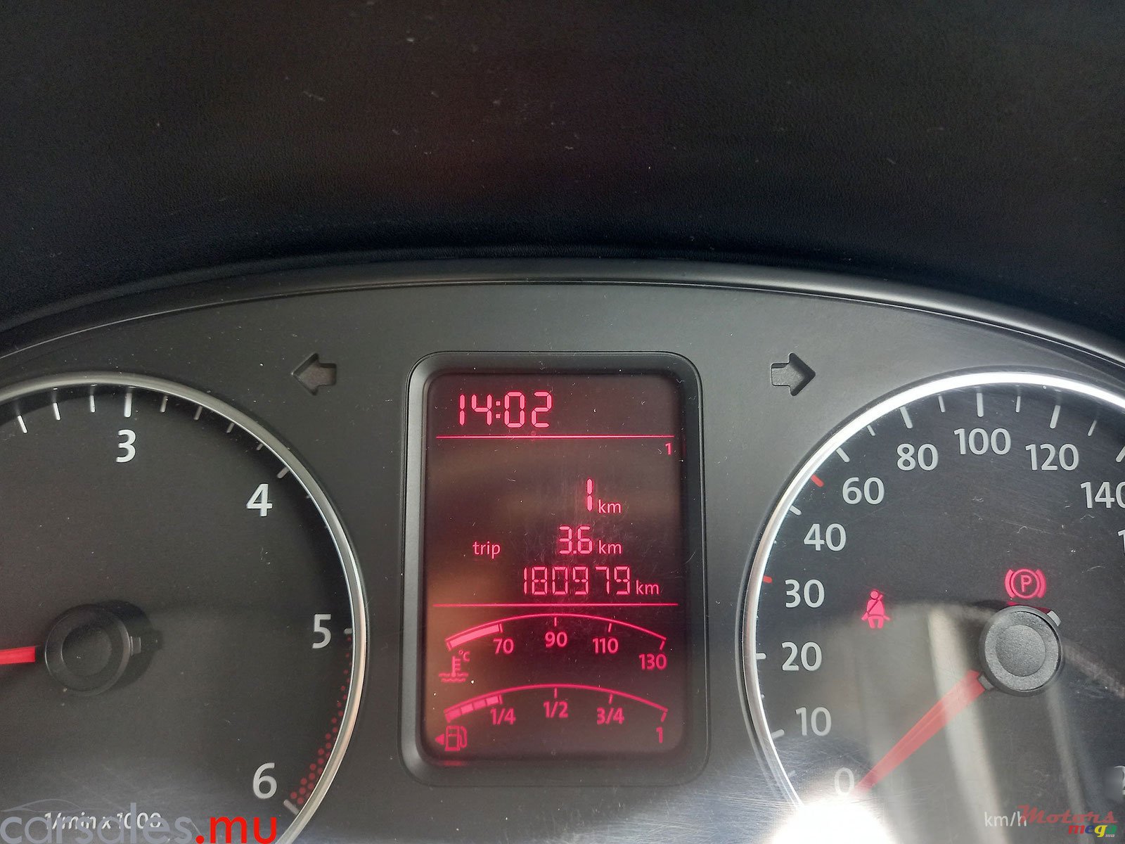 2013' Volkswagen Amarok 2.0 TDI 4x4 photo #7