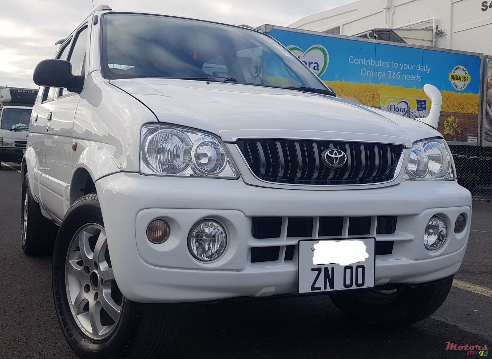 2000' Toyota Cami photo #1