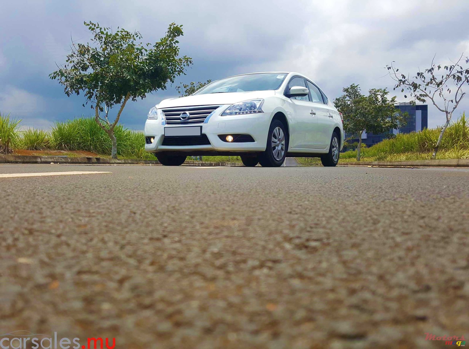 2015' Nissan Sentra 1.6 photo #1