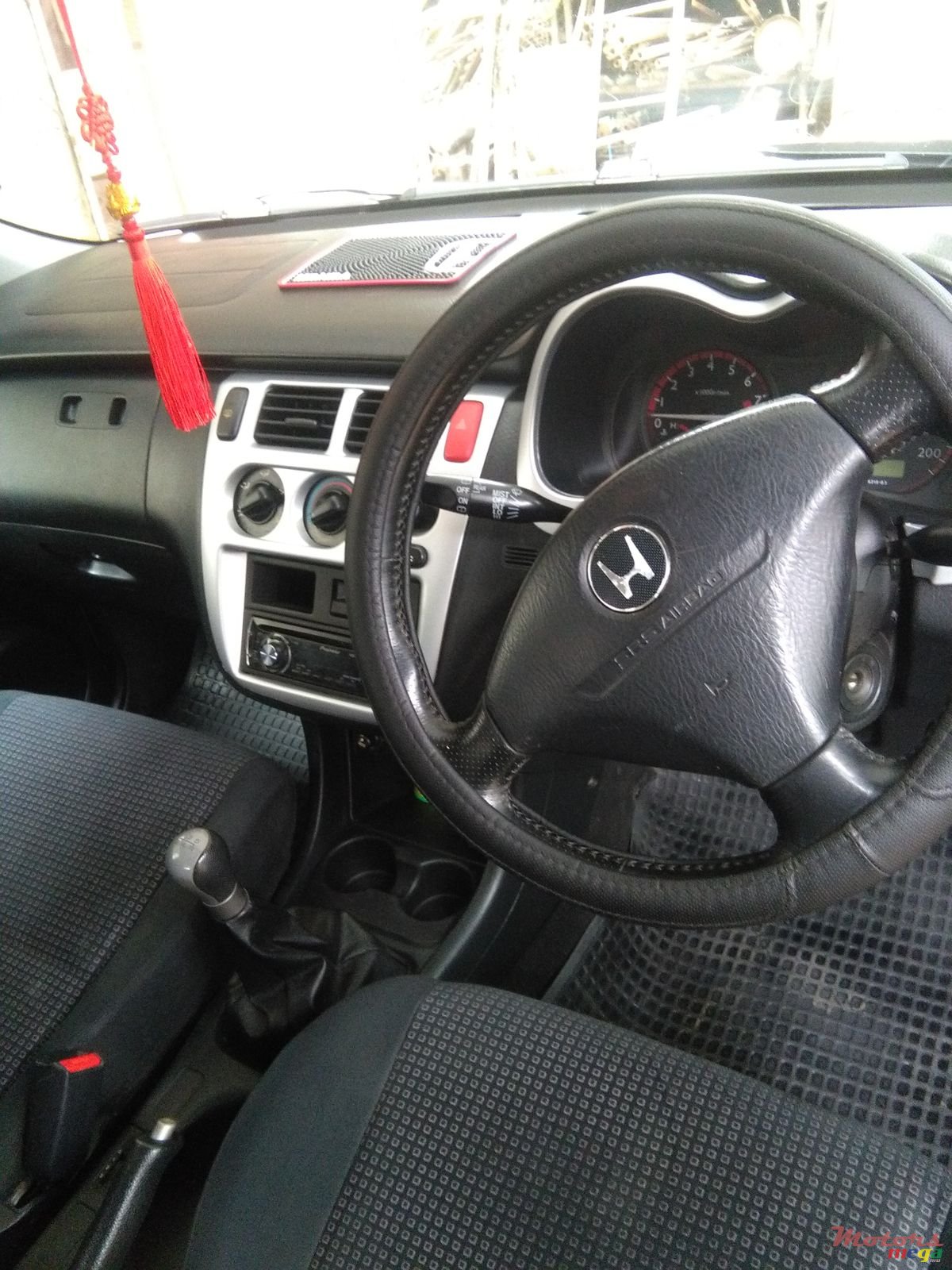 2006' Honda HR-V photo #2