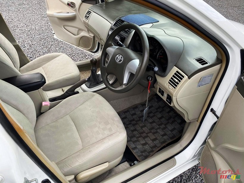 2009' Toyota Corolla Axio Manual 1.5L JAPAN photo #5