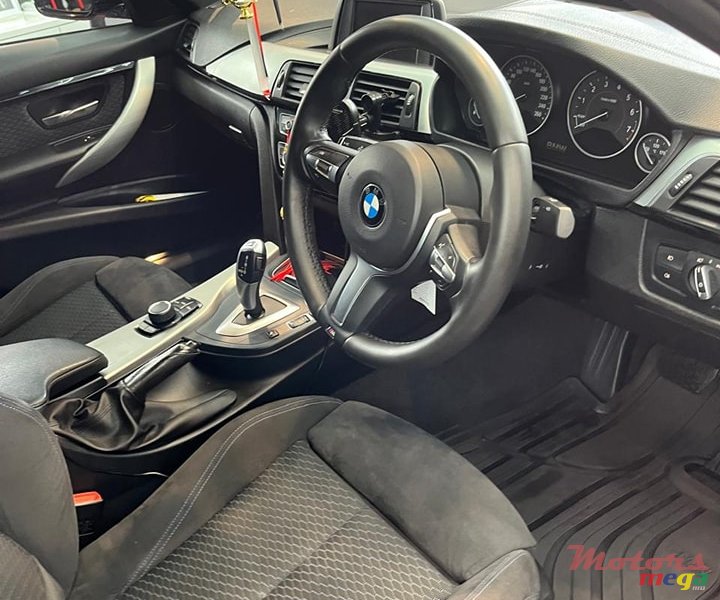 2018' BMW 318 photo #3