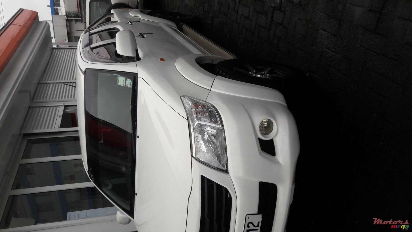 2012' Toyota Hilux photo #1