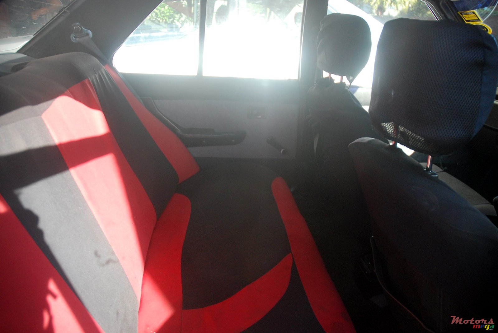 1992' Proton Saga photo #4