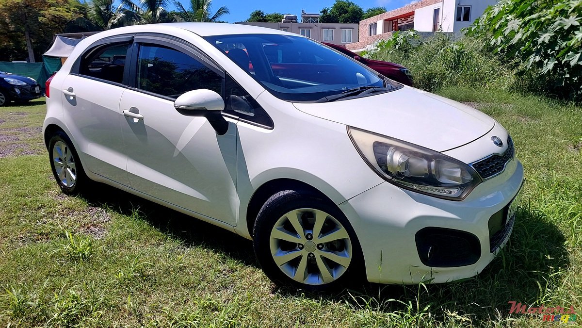 2013' Kia Rio None photo #2