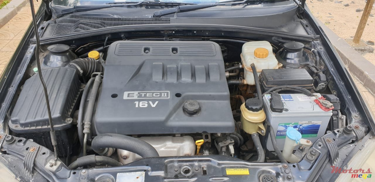 2009' Chevrolet Optra photo #7