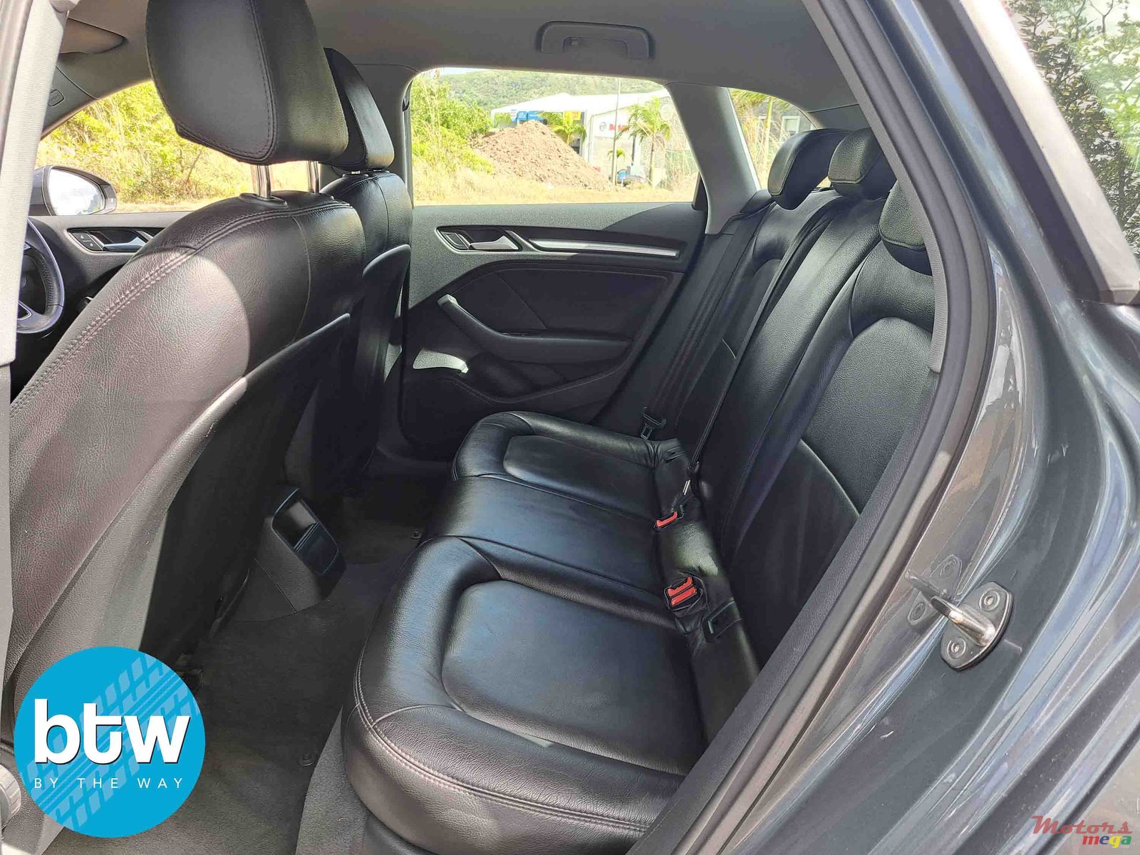 2017' Audi A3 photo #3