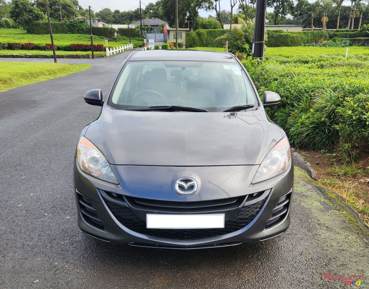 2010' Mazda 3 photo #4