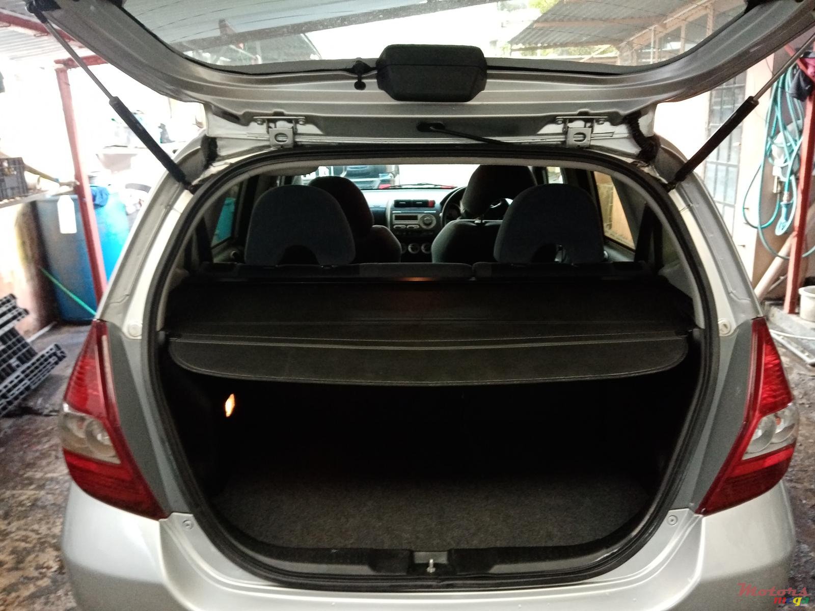 2006' Honda Jazz photo #3