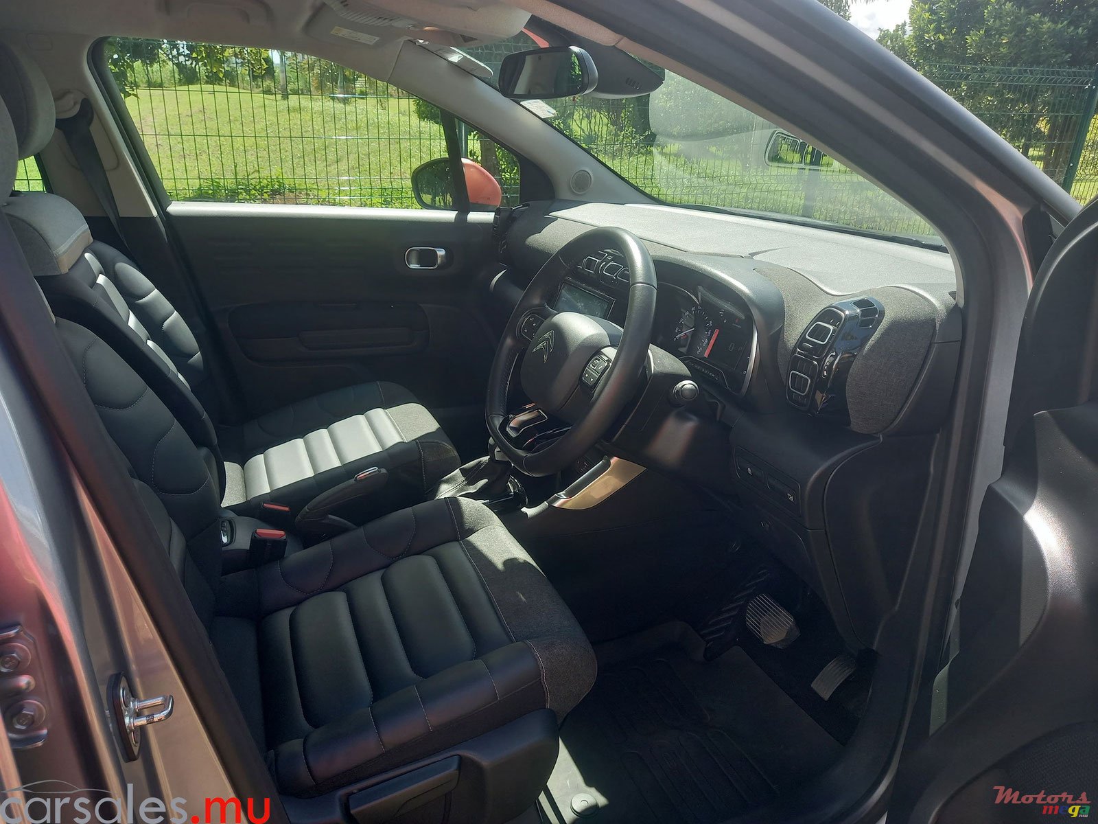 2022' Citroen C3 Aircross 1.2 photo #6