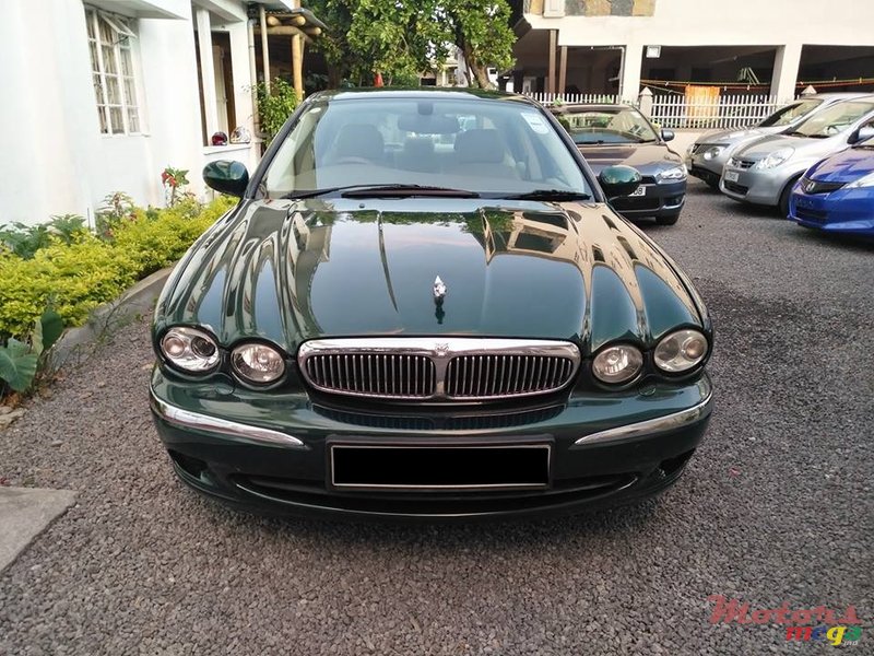 2005' Jaguar X-Type Sovereign photo #1