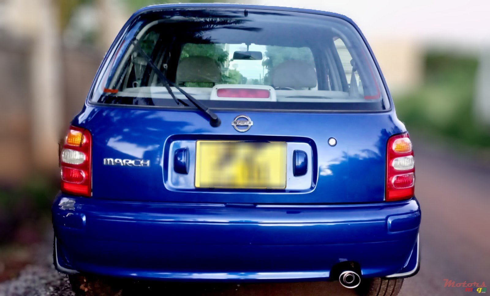 2001' Nissan photo #4