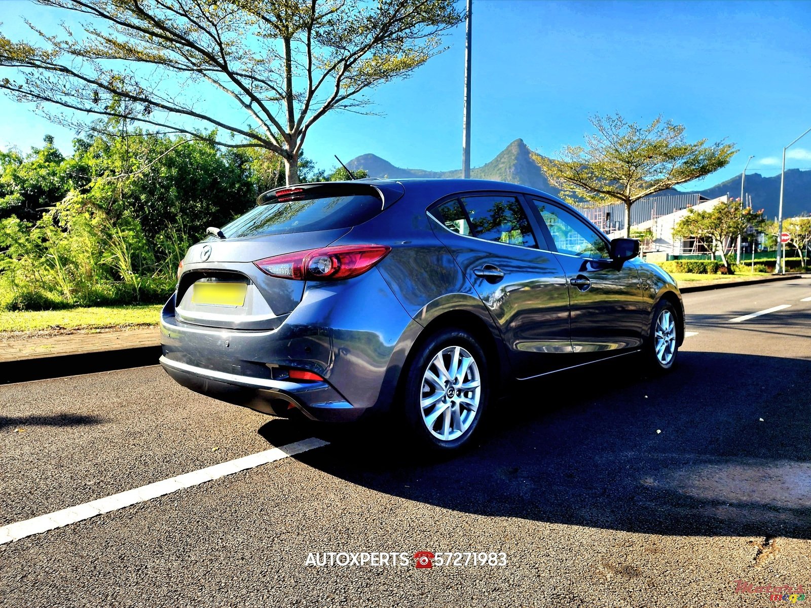 2018' Mazda 3 Hatchback. photo #3