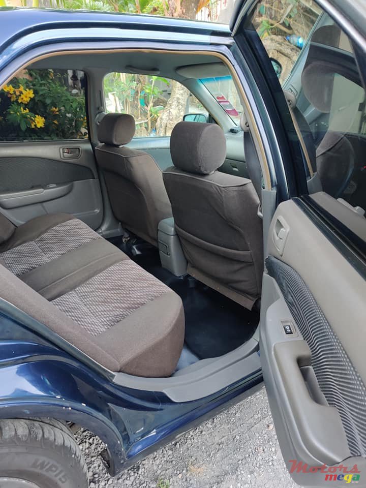 1998' Toyota Premio photo #3