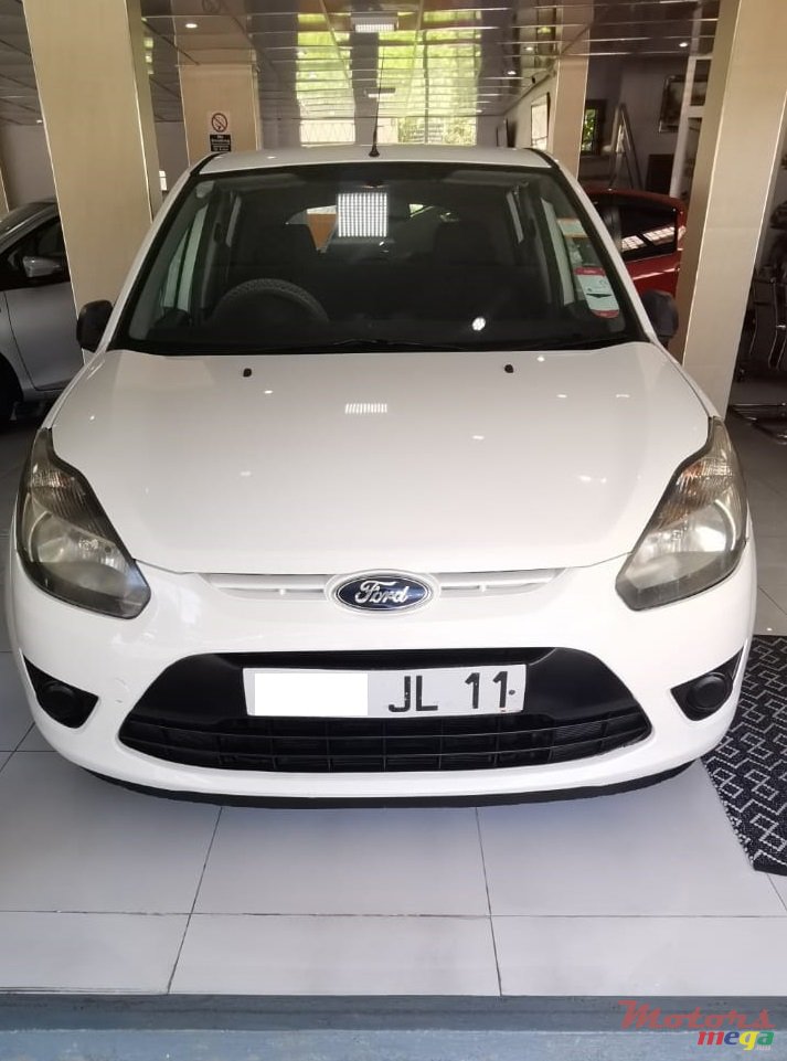 2011' Ford Figo photo #1