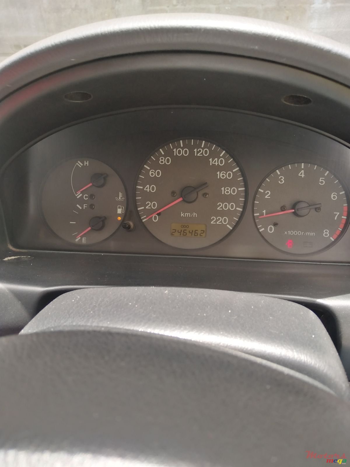 1999' Mazda 323 Japan photo #5