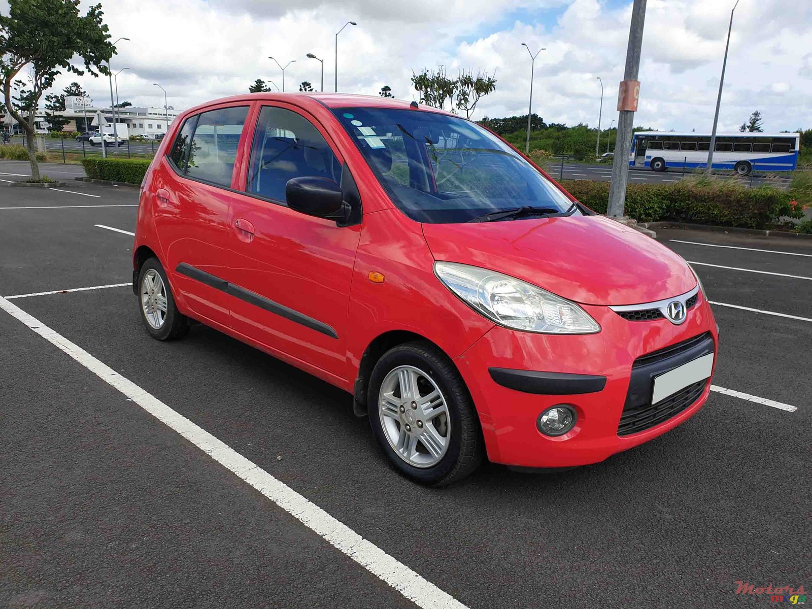 2010' Hyundai i10 photo #1