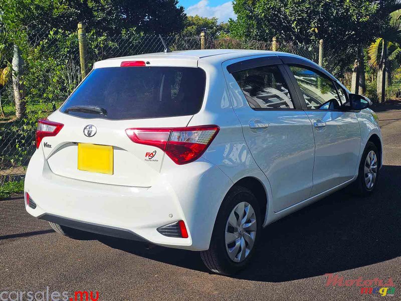 2019' Toyota Vitz 1.0 photo #4