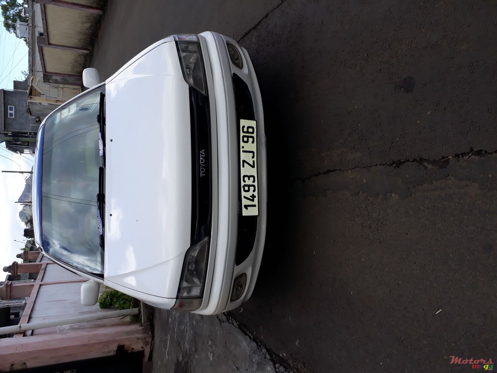 1996' Toyota Carina photo #1