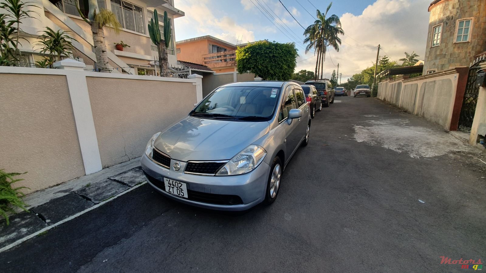 2005' Nissan Tiida photo #7