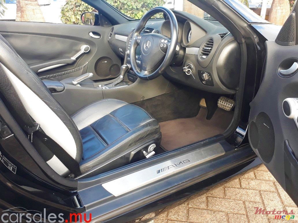 2006' Mercedes-Benz SLK55 AMG photo #4